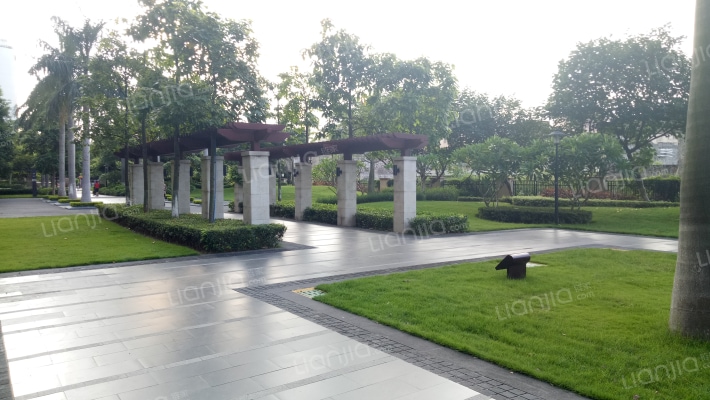 雅居乐·曼克顿山外景图