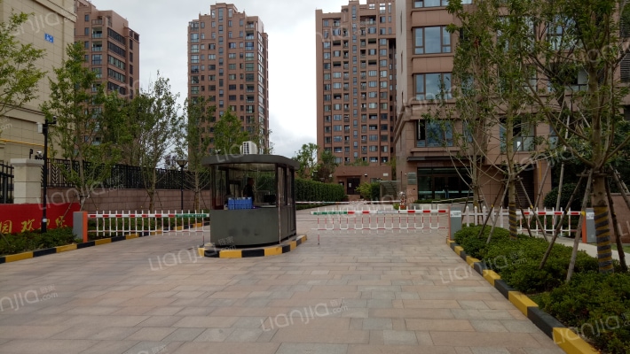 河姆渡国际花园一期外景图