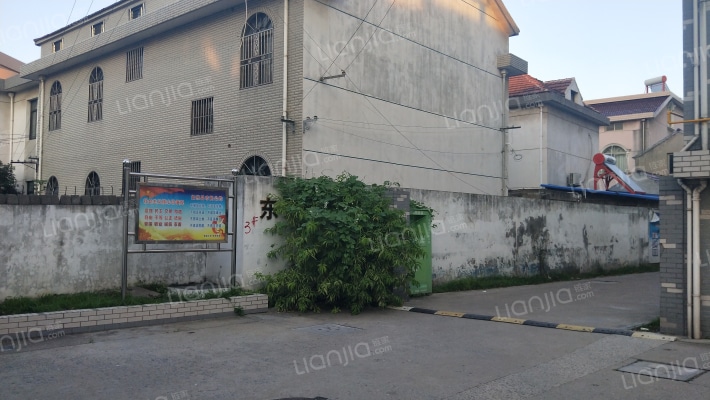 东元小区外景图