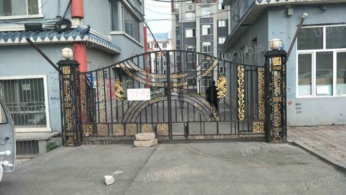 满族村小区外景图