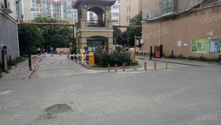 桃花源小区外景图