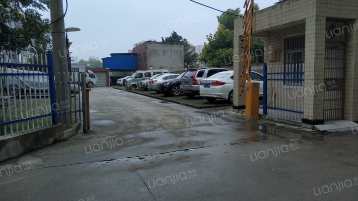 世纪华府外景图