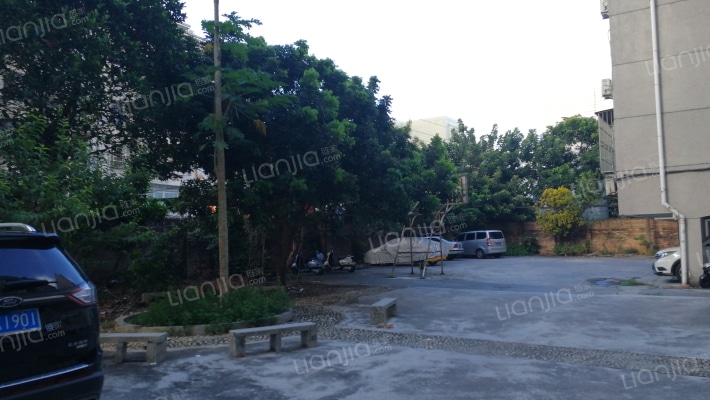 海城区贵州路39号小区外景图