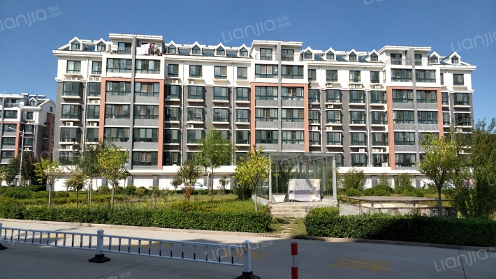 蔚蓝海岸外景图