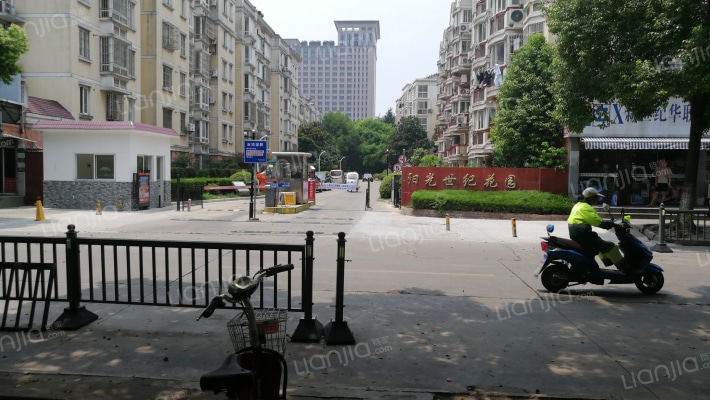 阳光世纪花园外景图