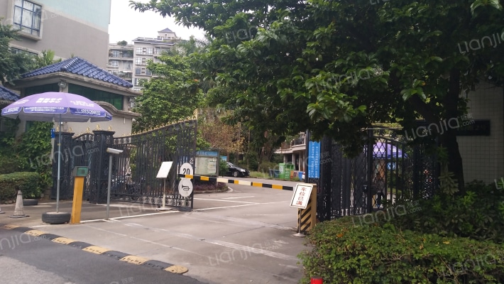 叠翠华庭外景图