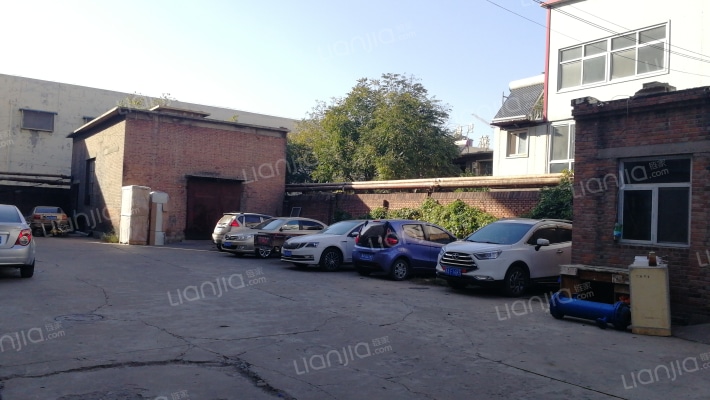 社保家属院外景图