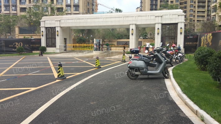 金地悦天下珺悦外景图