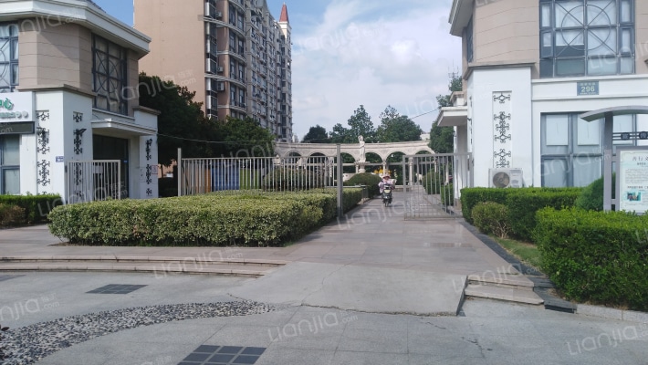 虞山国际花园外景图