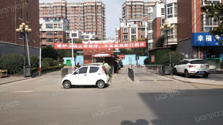 世纪第一城北区外景图