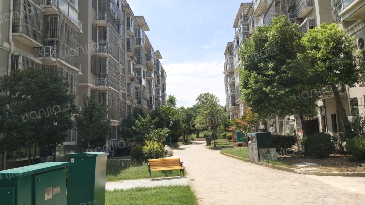 恒泰雅居外景图