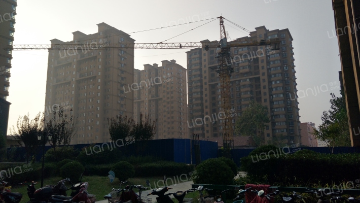 格林学府外景图