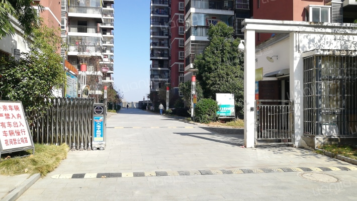 水岸新城外景图