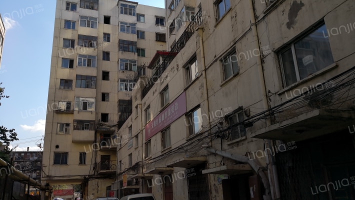 北十二道街外景图