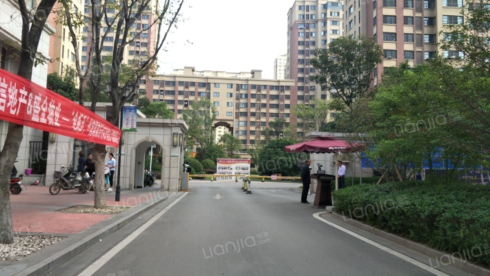 九龙城红郡外景图