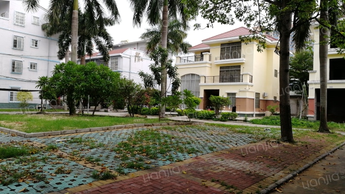 创基金龙花园外景图