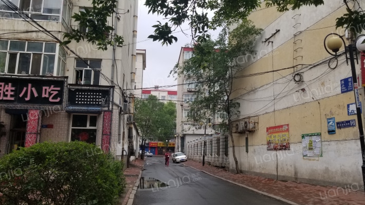 高明小区外景图