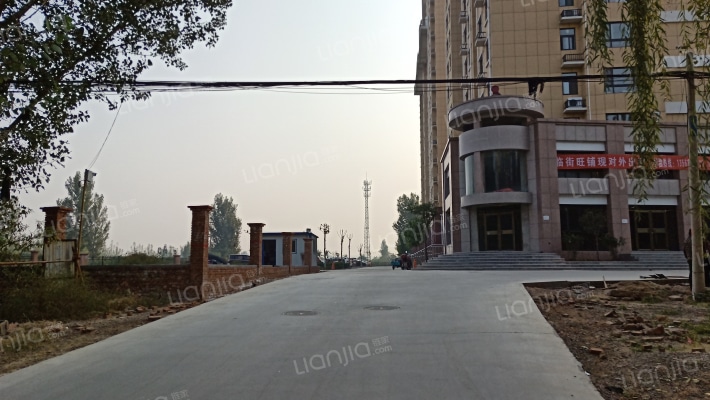 龙泽佳园外景图