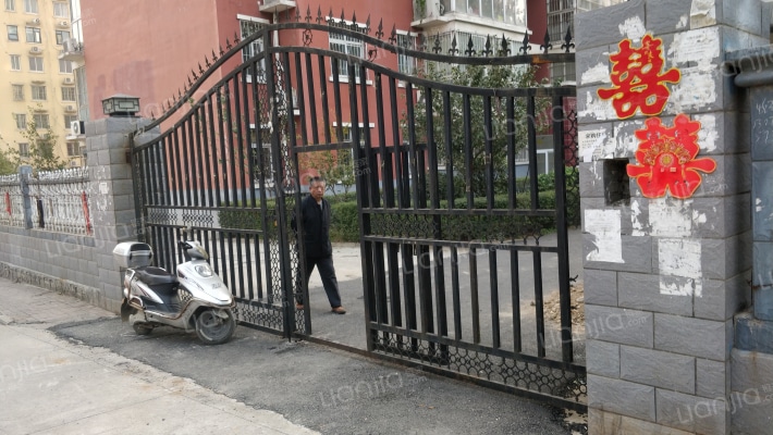 湖滨社区外景图