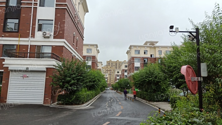 名居家园外景图