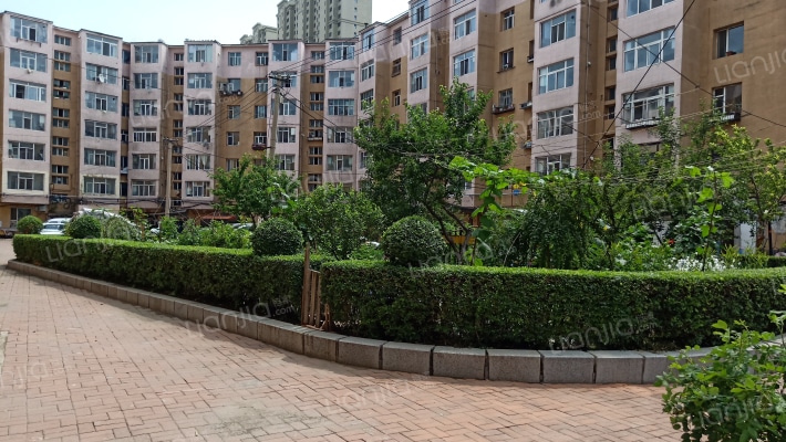 华滩小区外景图