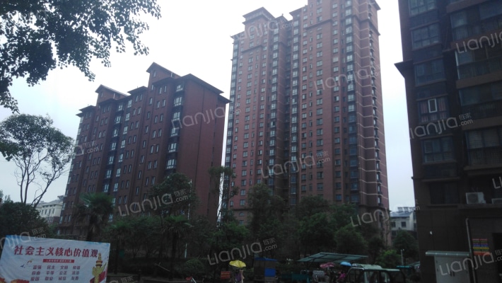 巴塞罗那外景图