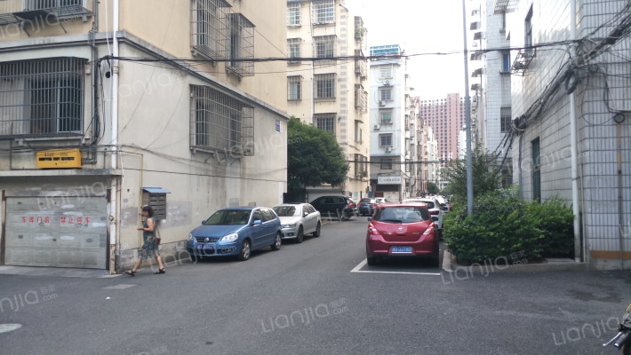 东安三区外景图