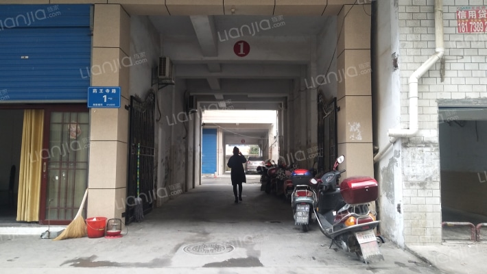 金河小区外景图