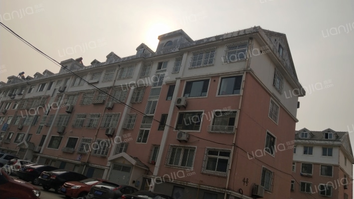 华和木业小区外景图