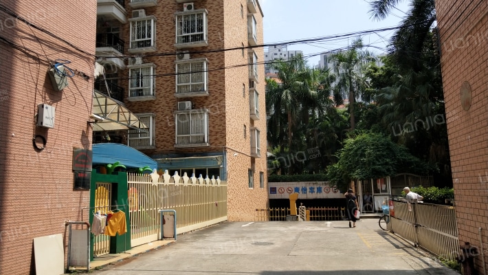 飞龙花园外景图