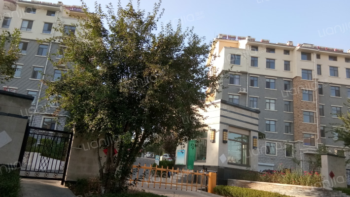 四季花城外景图