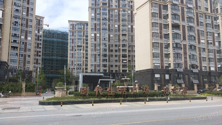 时代生活广场裕华苑外景图