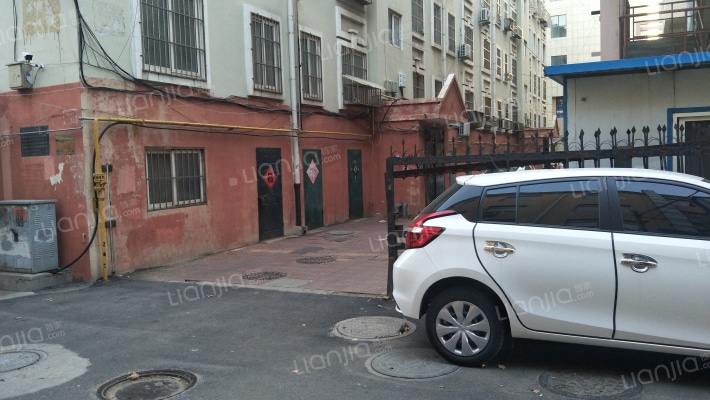 影视小区外景图