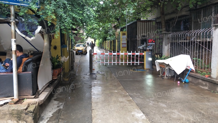 小菜园集资房外景图