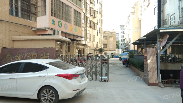 金地阳光外景图