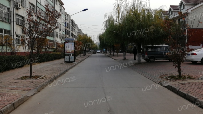 朝阳里小区外景图