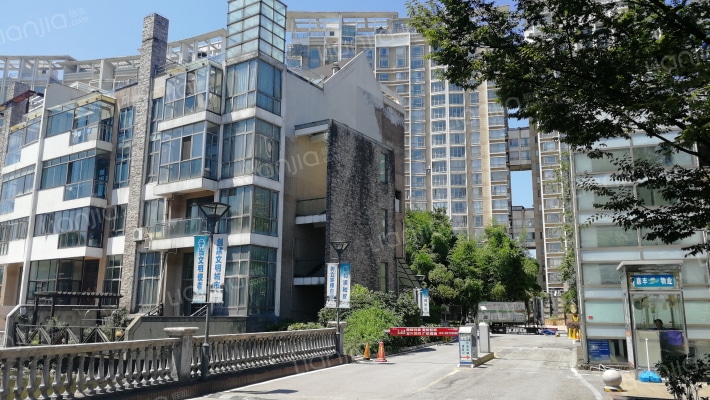 碧云花园外景图