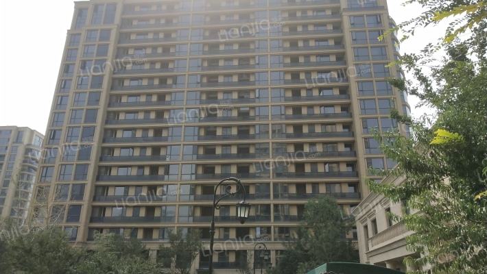 德润绿城百合园外景图