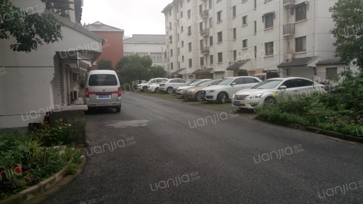 鸭潭头小区外景图