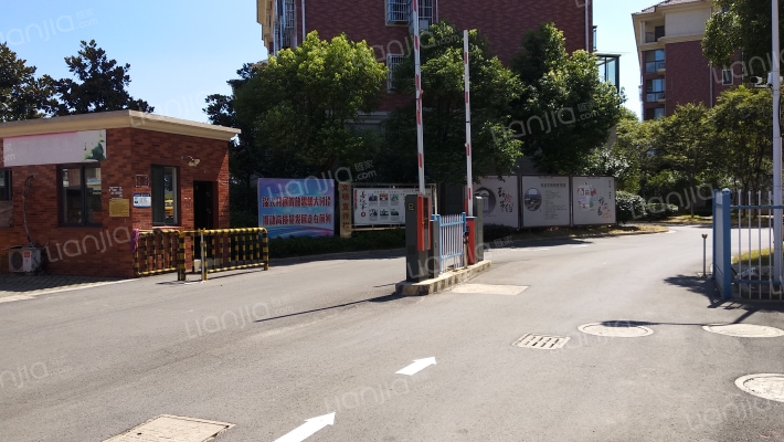 南苑尚城外景图