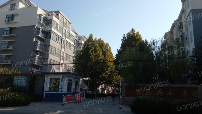 旗风居小区外景图