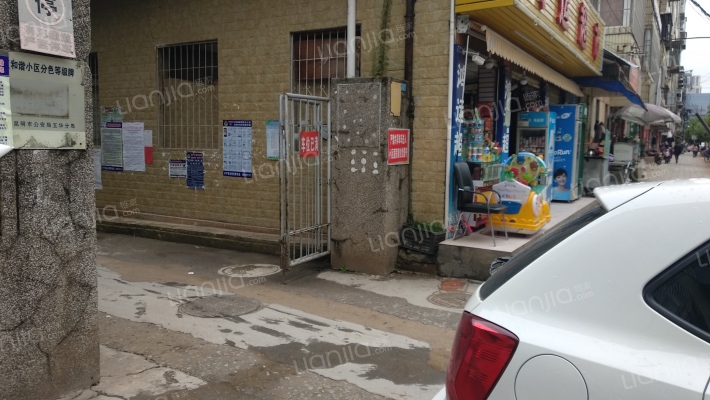 丰宁小区南区外景图