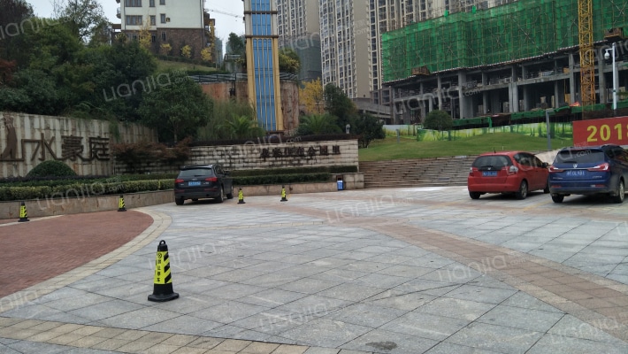 山水豪庭外景图