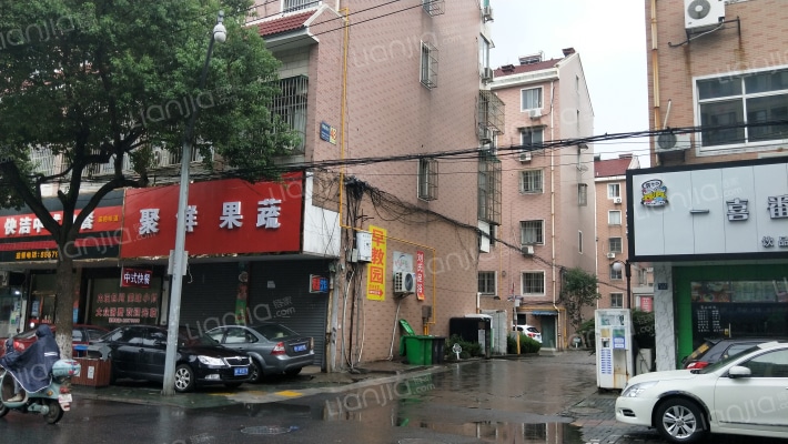 新梅园小区外景图