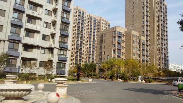 阳光城松隽社区外景图