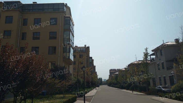 当代帝中海外景图