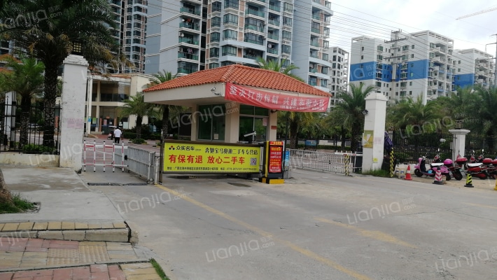 嘉福夏日海湾外景图