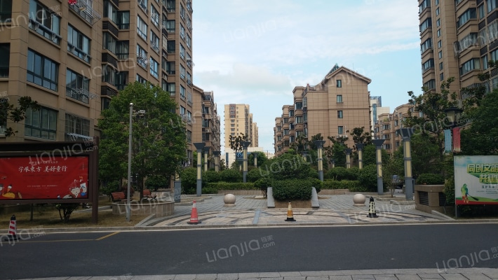 育贤益品外景图