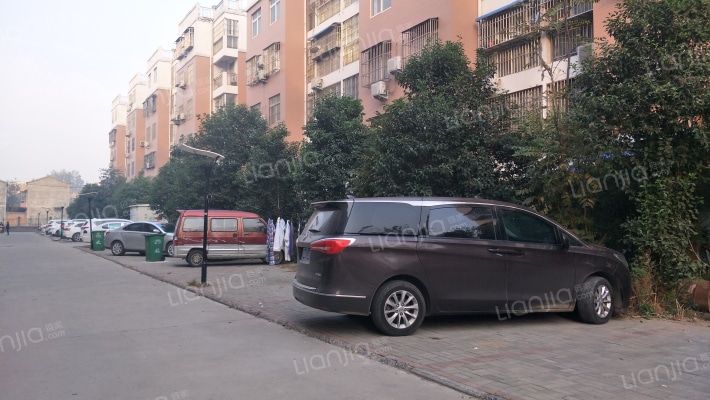 惠众苑小区外景图