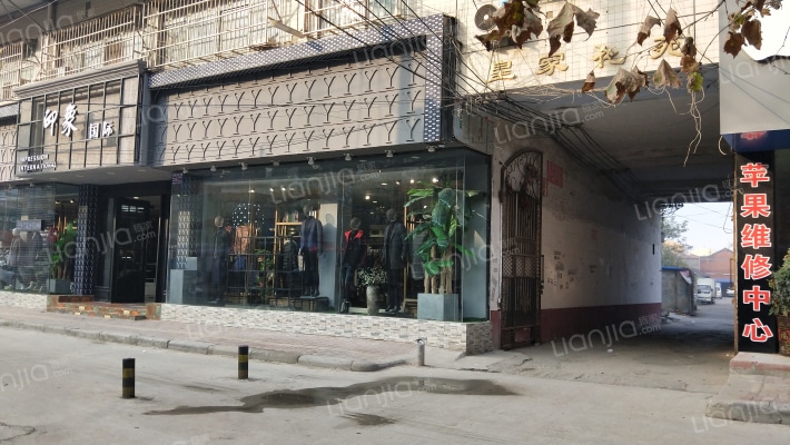 皇家花苑外景图